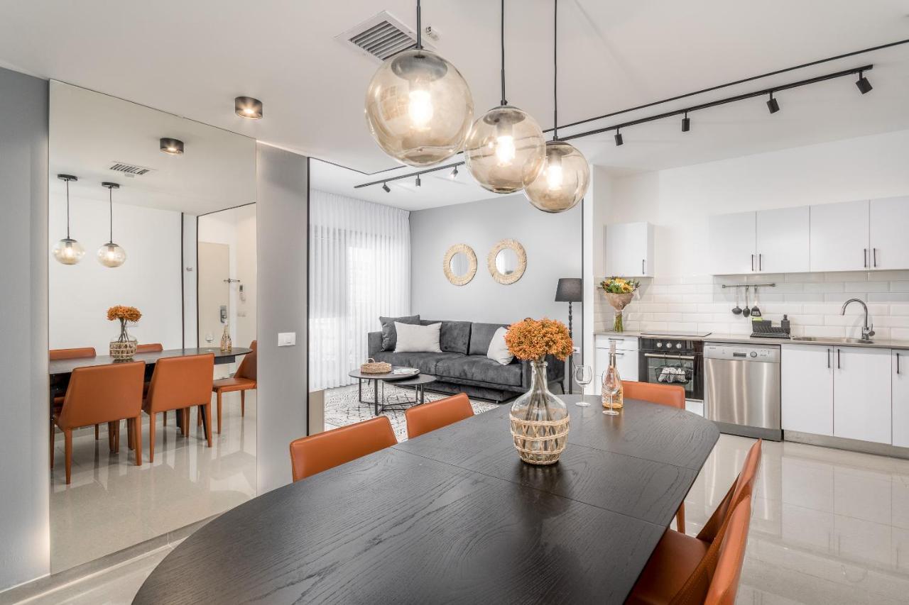Haneviim Boutique - Mamilla Area Sea-U Yerusalem Bagian luar foto