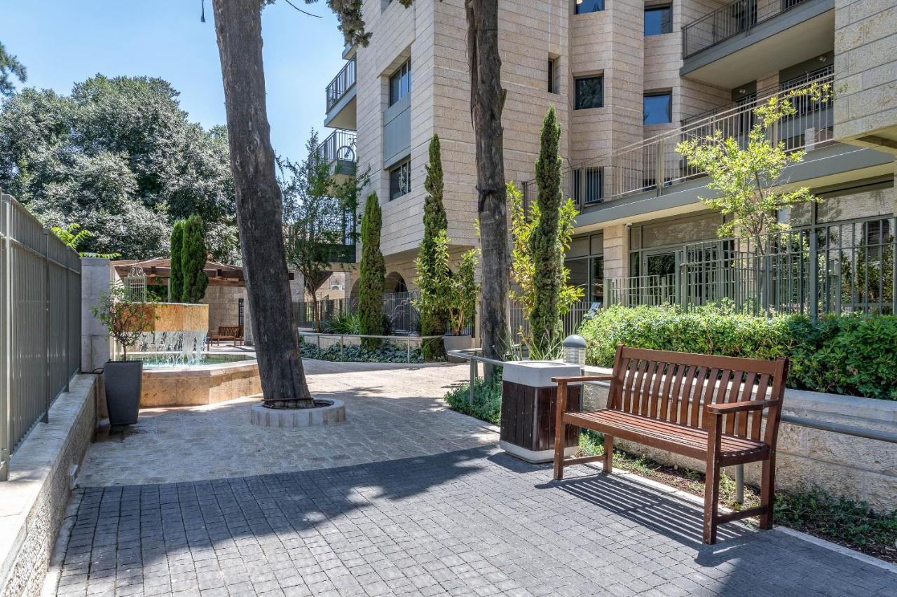Haneviim Boutique - Mamilla Area Sea-U Yerusalem Bagian luar foto