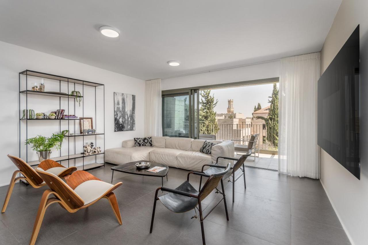 Haneviim Boutique - Mamilla Area Sea-U Yerusalem Bagian luar foto