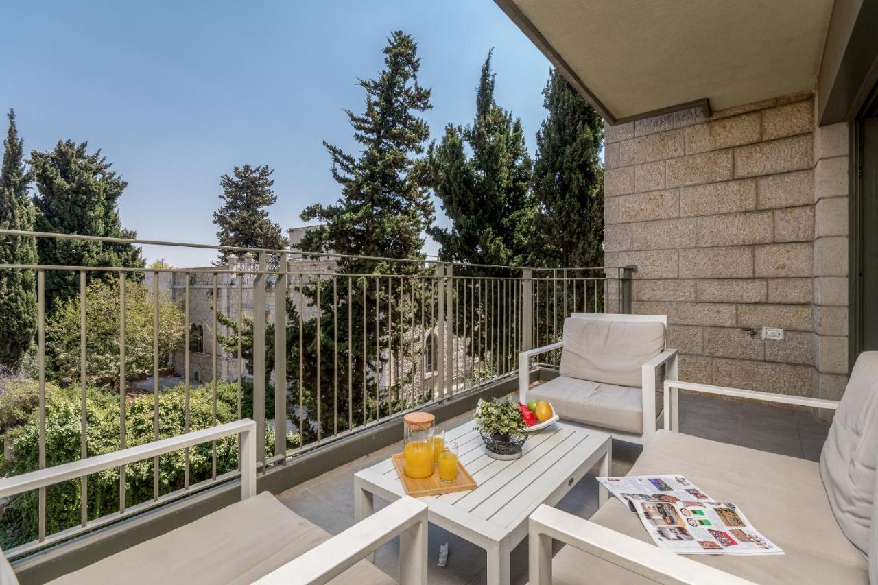Haneviim Boutique - Mamilla Area Sea-U Yerusalem Bagian luar foto
